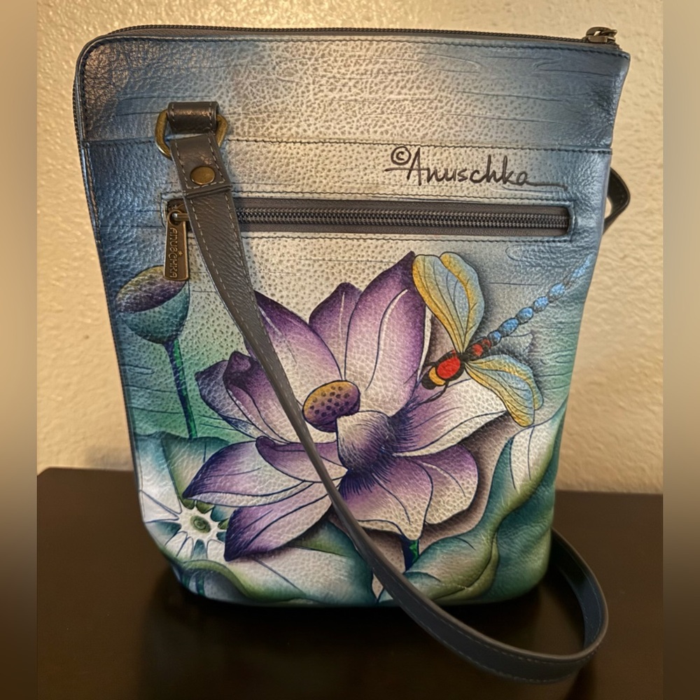 Anuschka Tranquil Pond Hand-Painted Leather Crossbody Bag Floral Dragonfly Purse - Picture 2 of 7